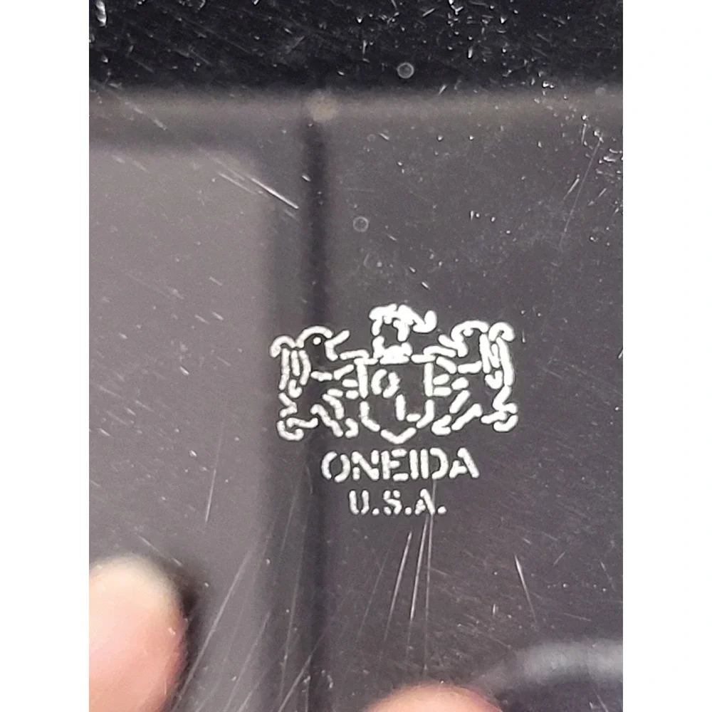 Oneida silverplate server